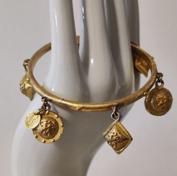 Vintage 80s Designer Ines de la Fressange Logo Charms Bracelet - Picture 9 of 16